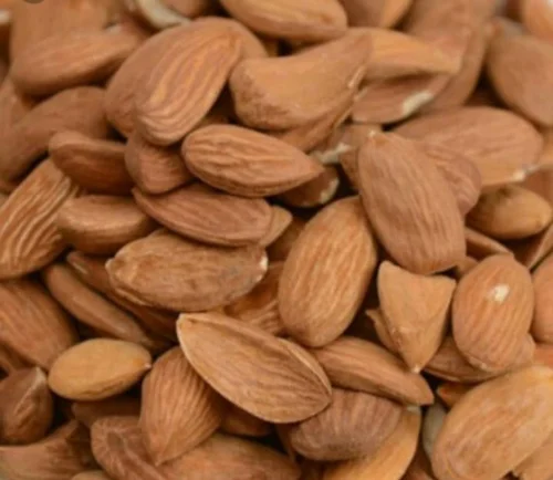 مغز بادام ایرانی